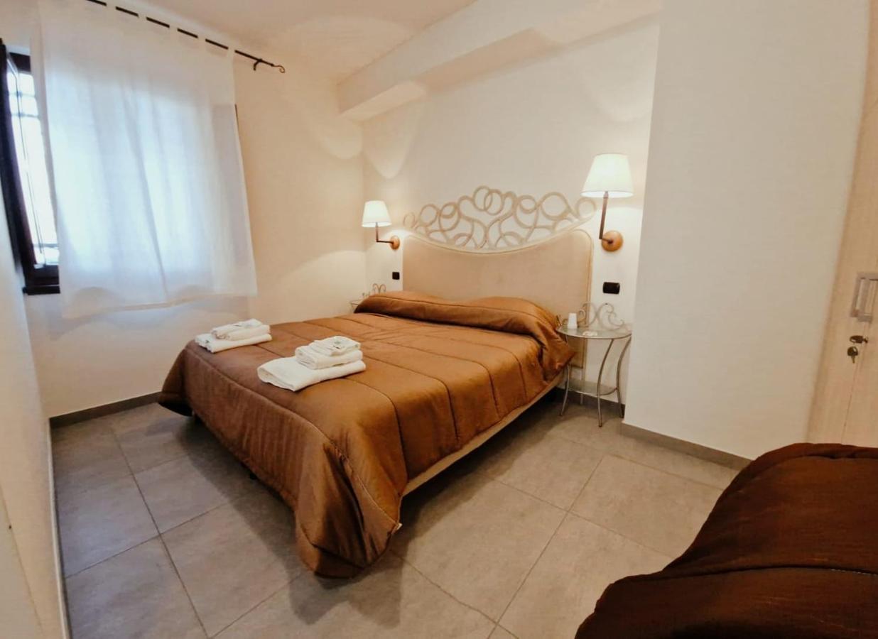 Casa Di Fiore Bad And Breakfast Bed and Breakfast San Giovanni in Fiore Exterior foto
